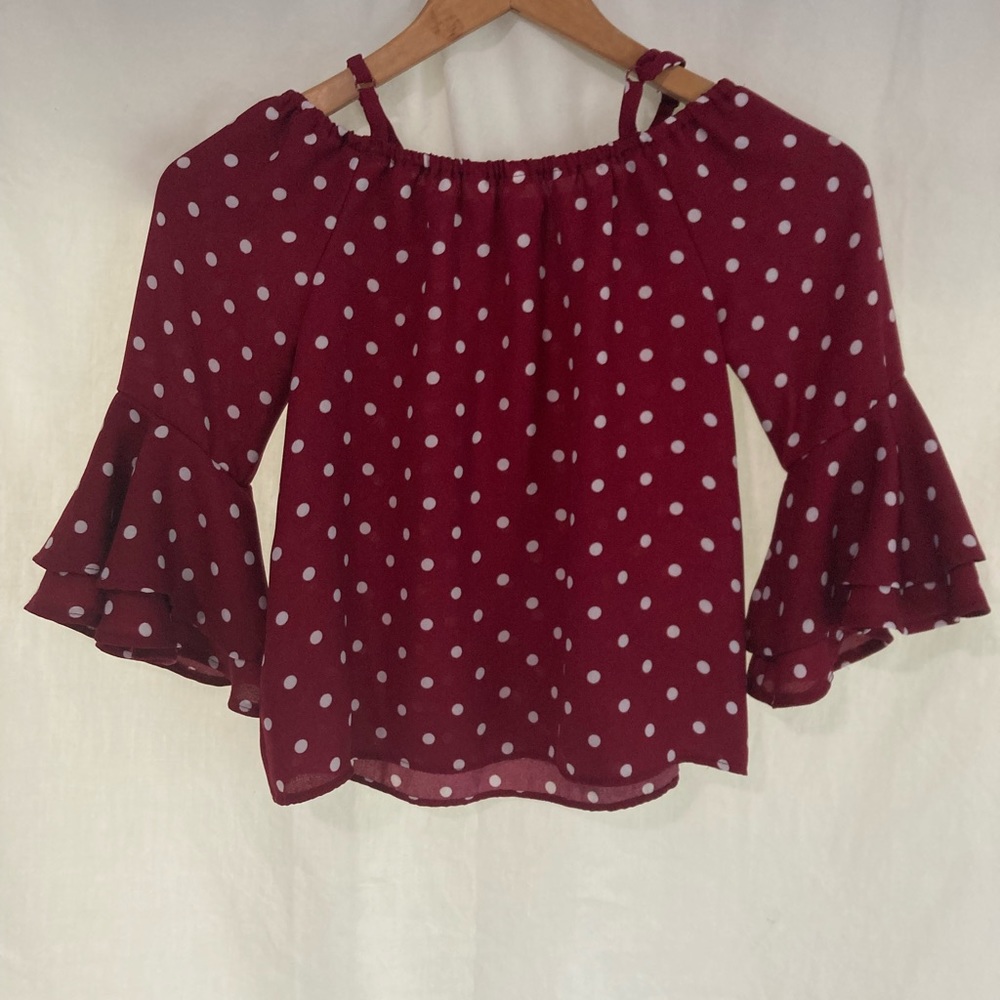 Perfect colors for fall. Ob-sess shirt. Adjustable straps and off the shoulder.